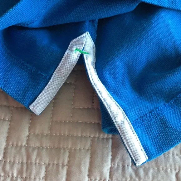 Mens shirt pullover. Size XL - Picture 7 of 8